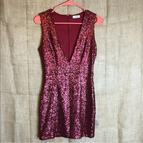 Tobi Dresses & Skirts - Tobi Mini Dress SZ S Plunge Neck Red Sequined